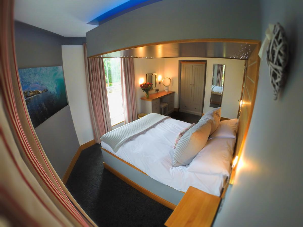 The Oceanic Luxury Aparthotel Фалмът Екстериор снимка
