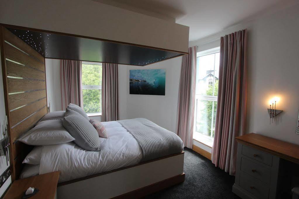 The Oceanic Luxury Aparthotel Фалмът Екстериор снимка